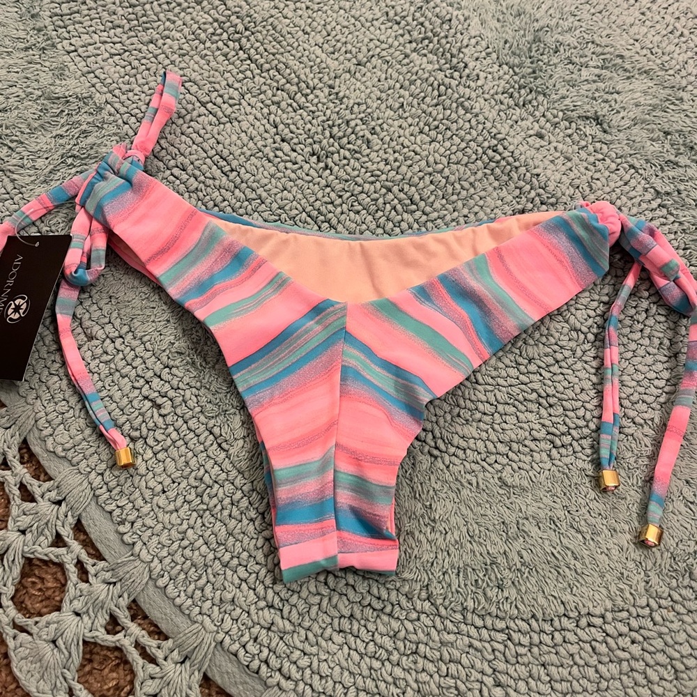 bikini top and bottom set - Picture 6 of 6